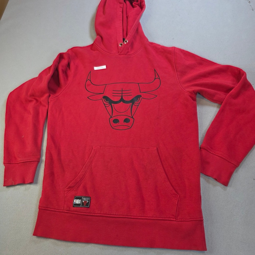 NBA Chicago Bulls Hoodie Red Pullover Distressed Streetwear Mens Small